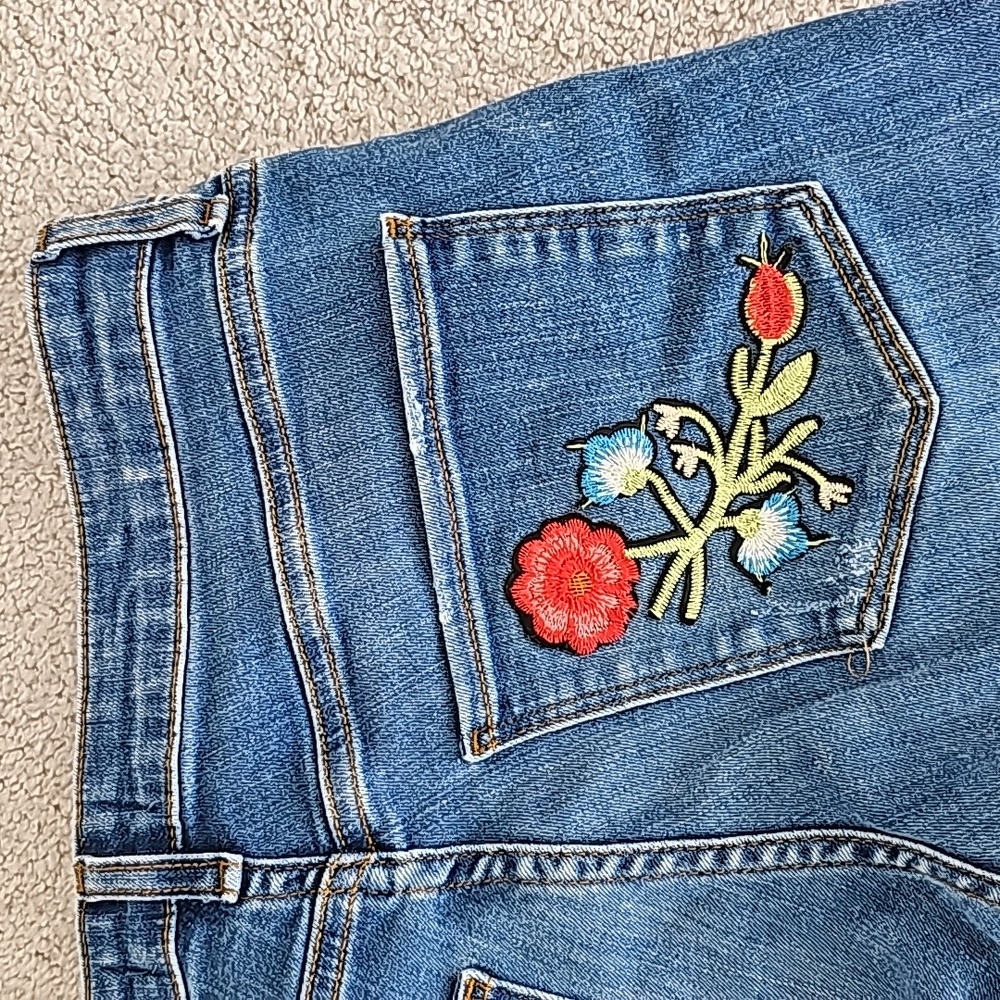 Zara women's floral boot cut jeans - Picture 6 of 12